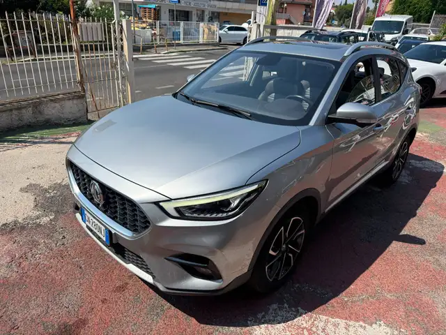 MG ZS view 4