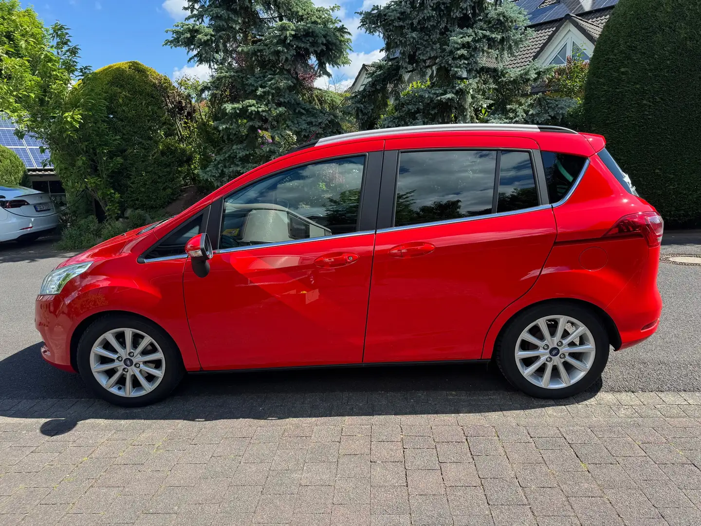 Ford B-Max B-MAX 1.0 EcoBoost Titanium Rot - 1