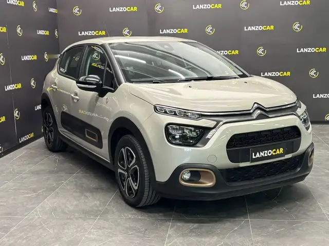 Citroen C3 view 3