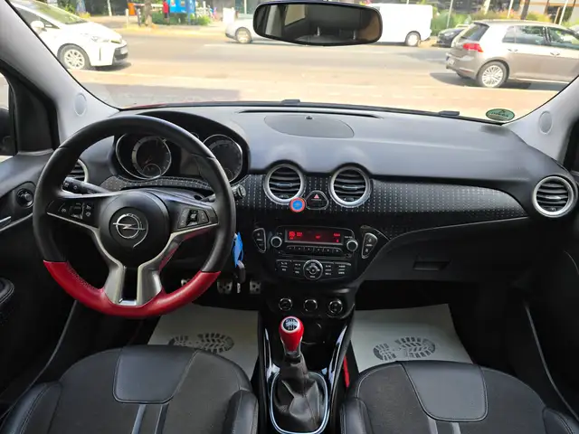Opel Adam view 5