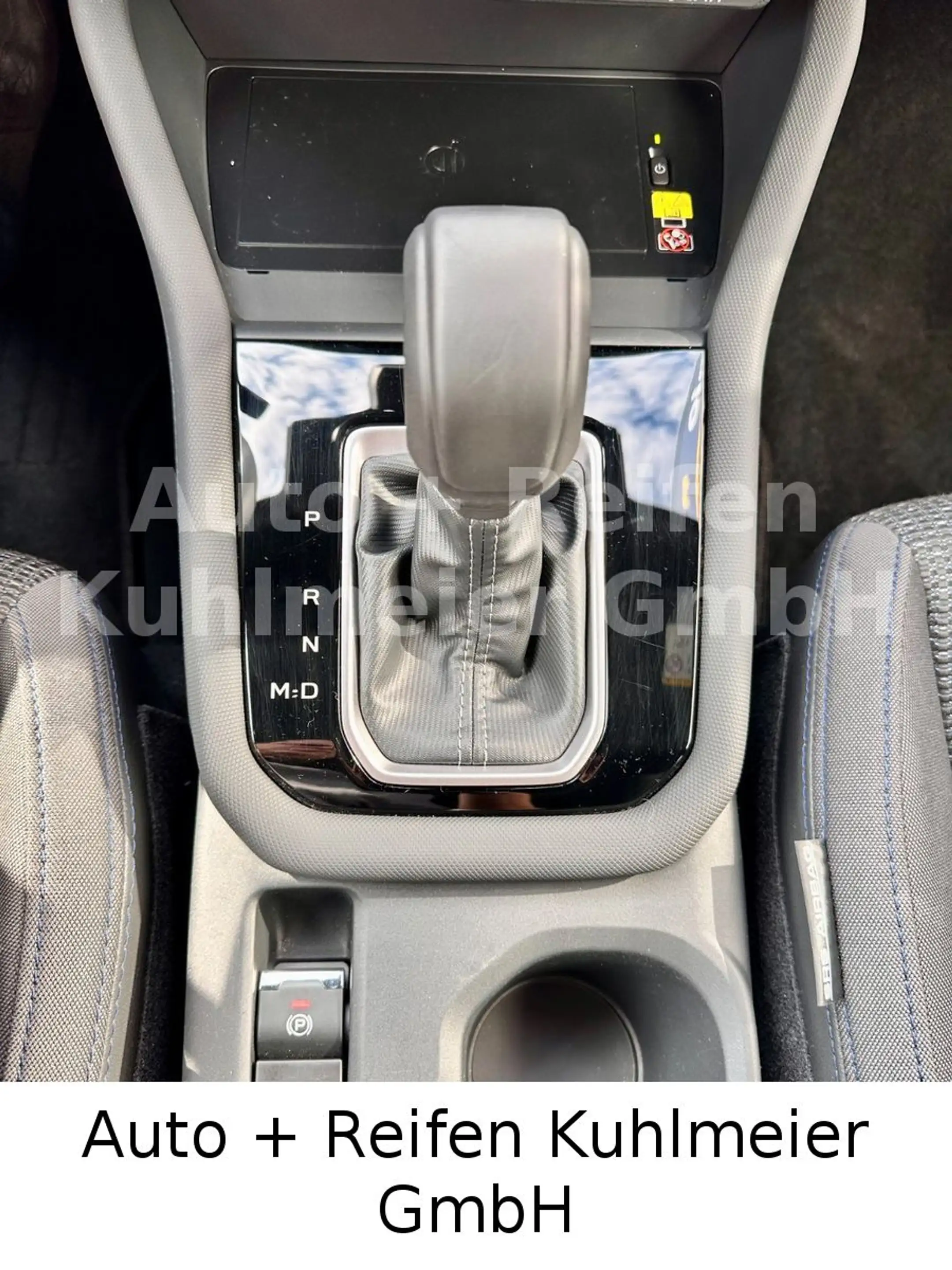 Subaru Forester 2.0ie Exclusive Lineartronic — photo 16