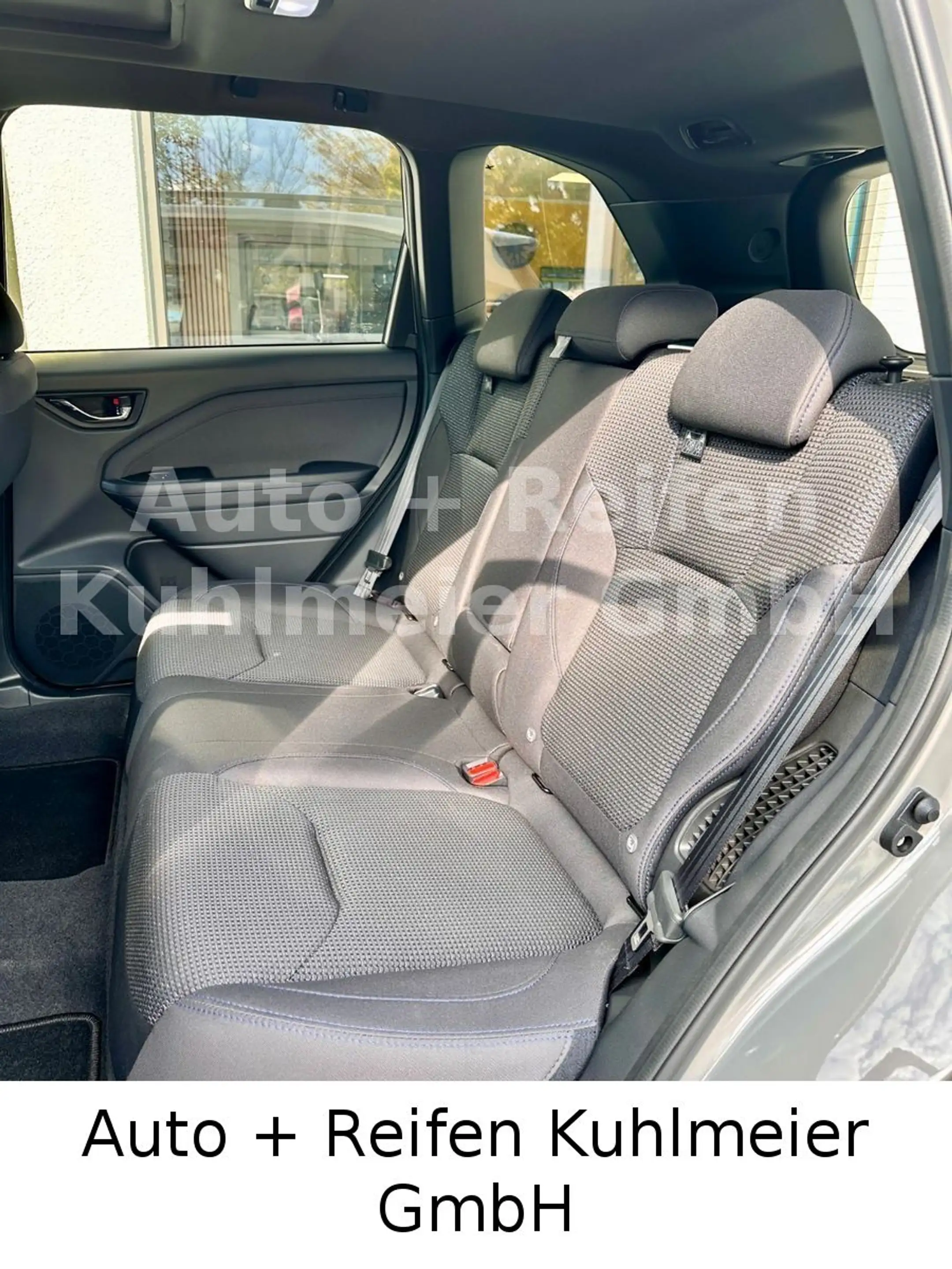 Subaru Forester 2.0ie Exclusive Lineartronic — photo 9