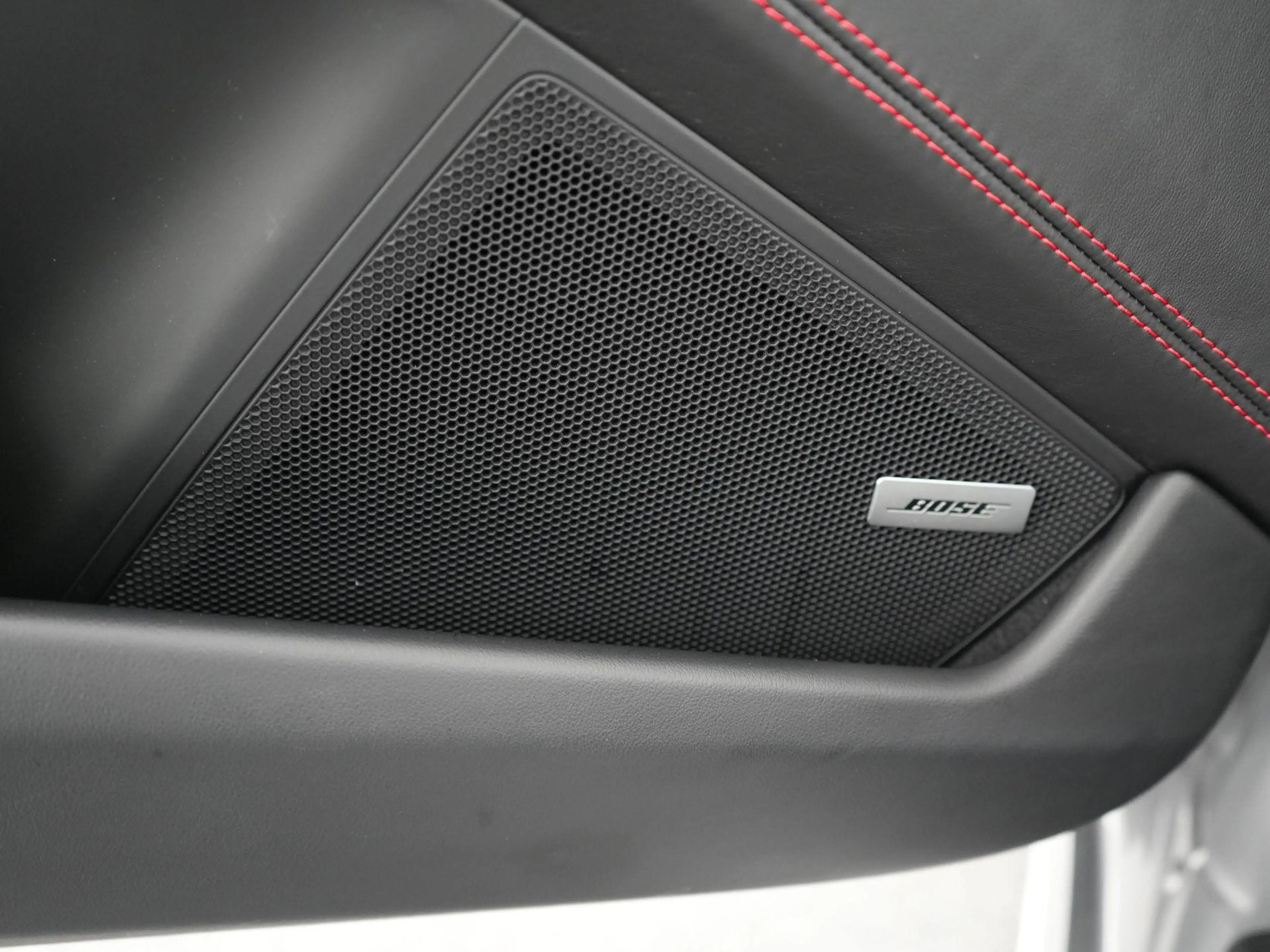 Porsche 992 Carrera GTS Cabriolet — photo 15