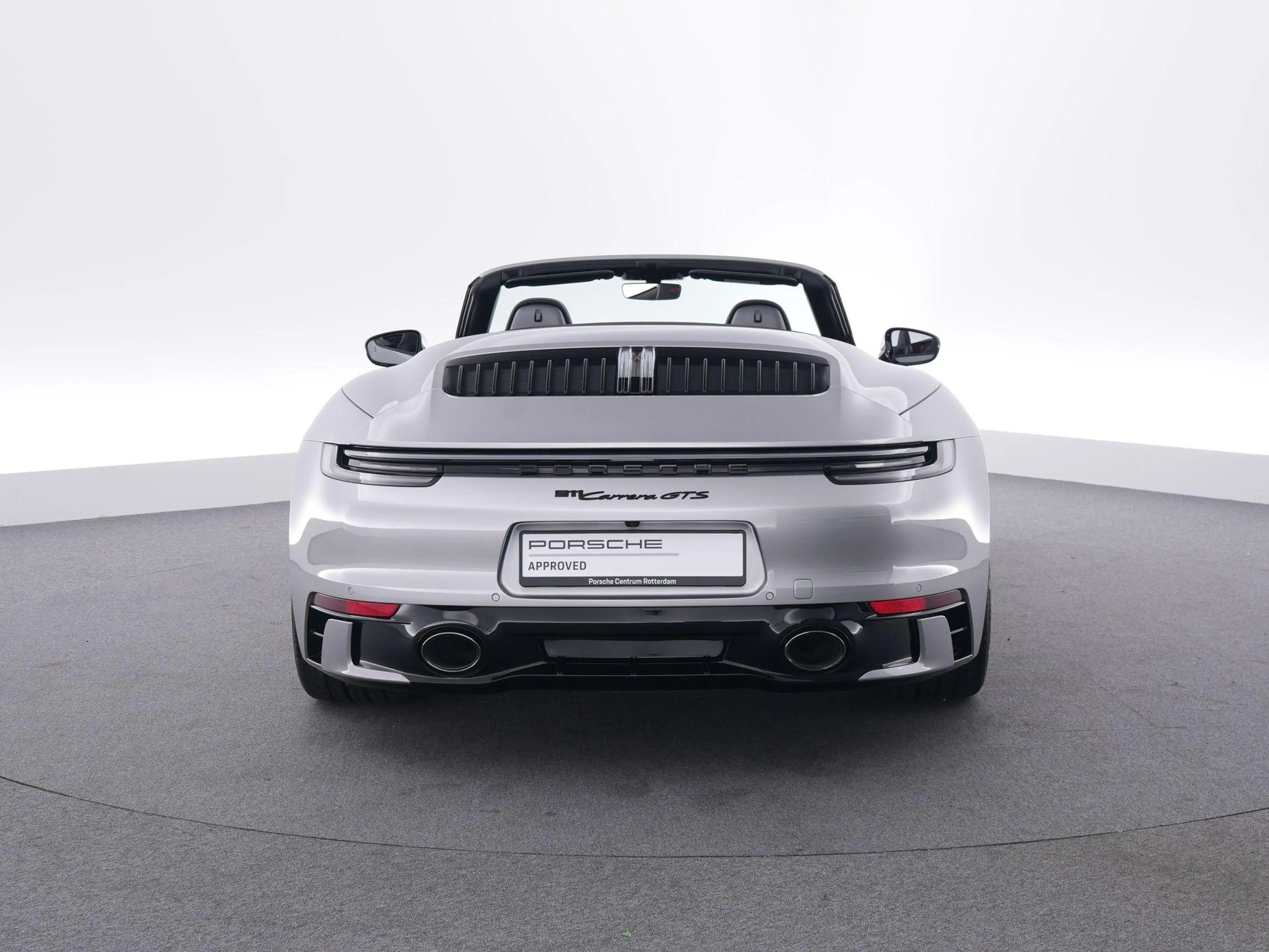 Porsche 992 Carrera GTS Cabriolet — photo 4