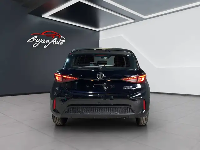 MG MG3 view 5