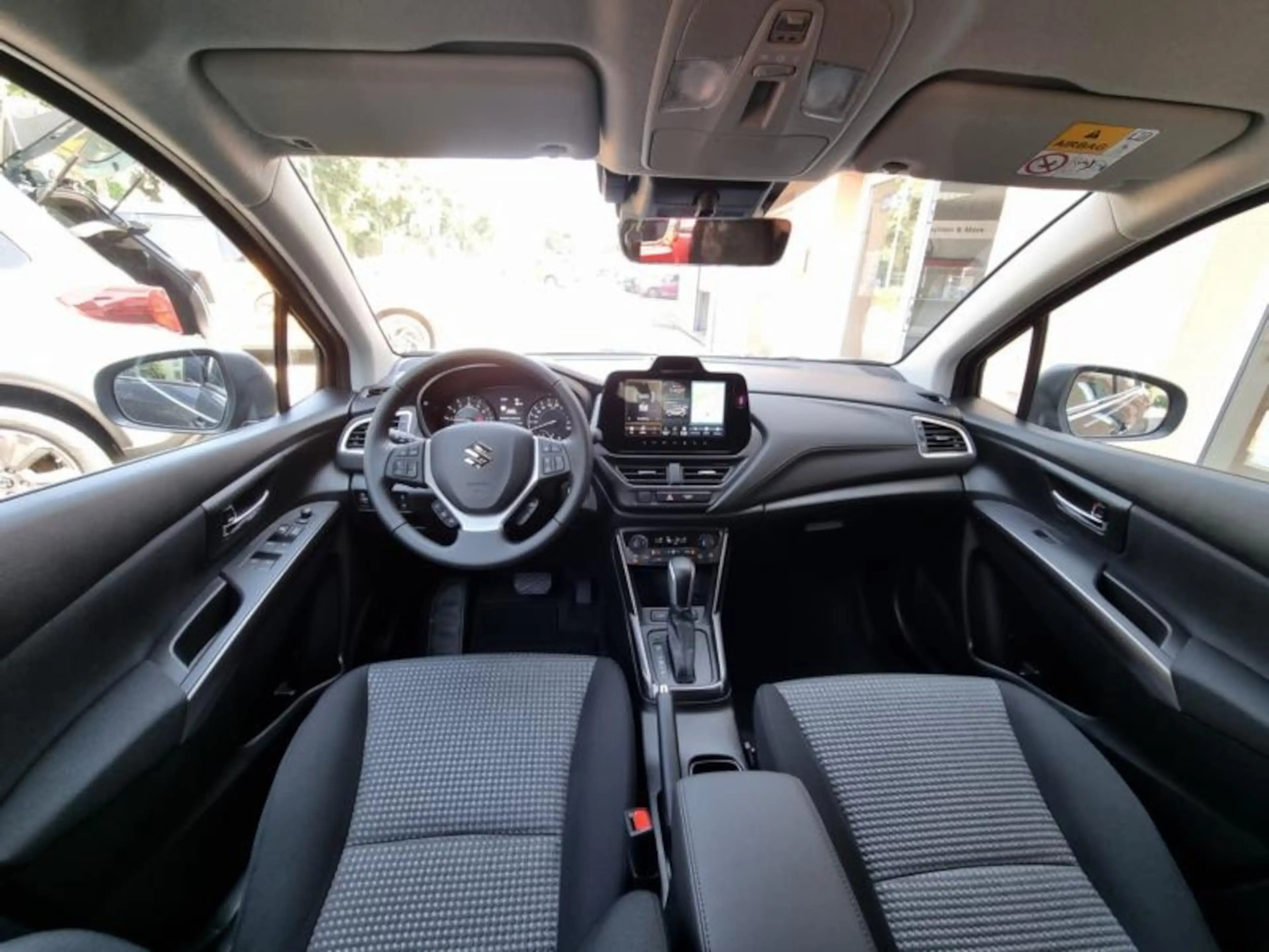 Suzuki S-Cross Comfort Automatik *Jahreswagen* — photo 11