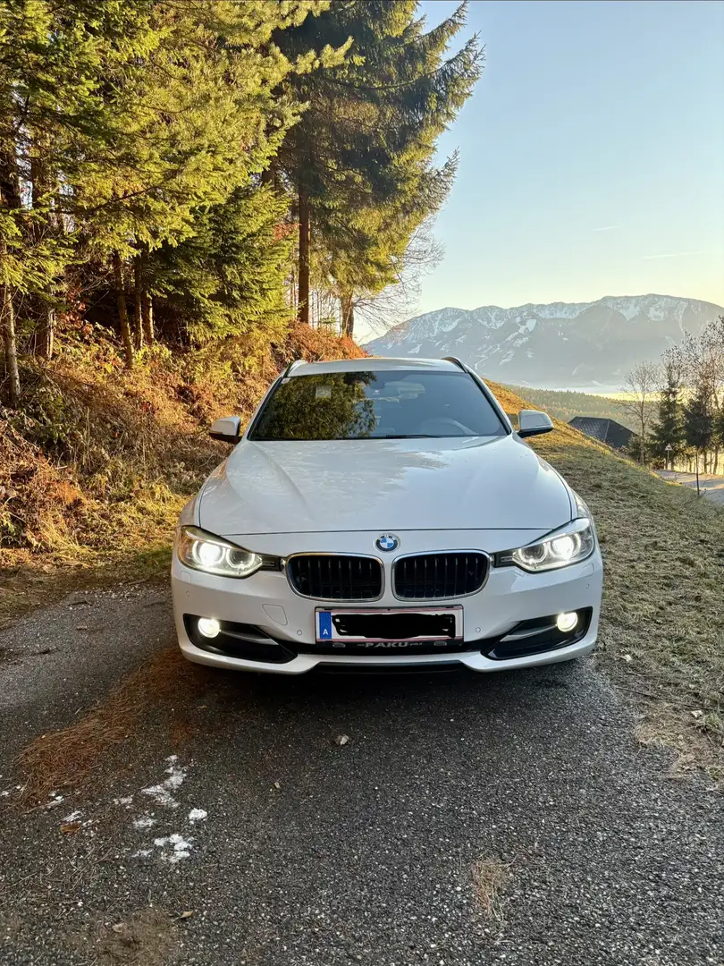BMW 318 318d Touring Österreich-Paket - 1