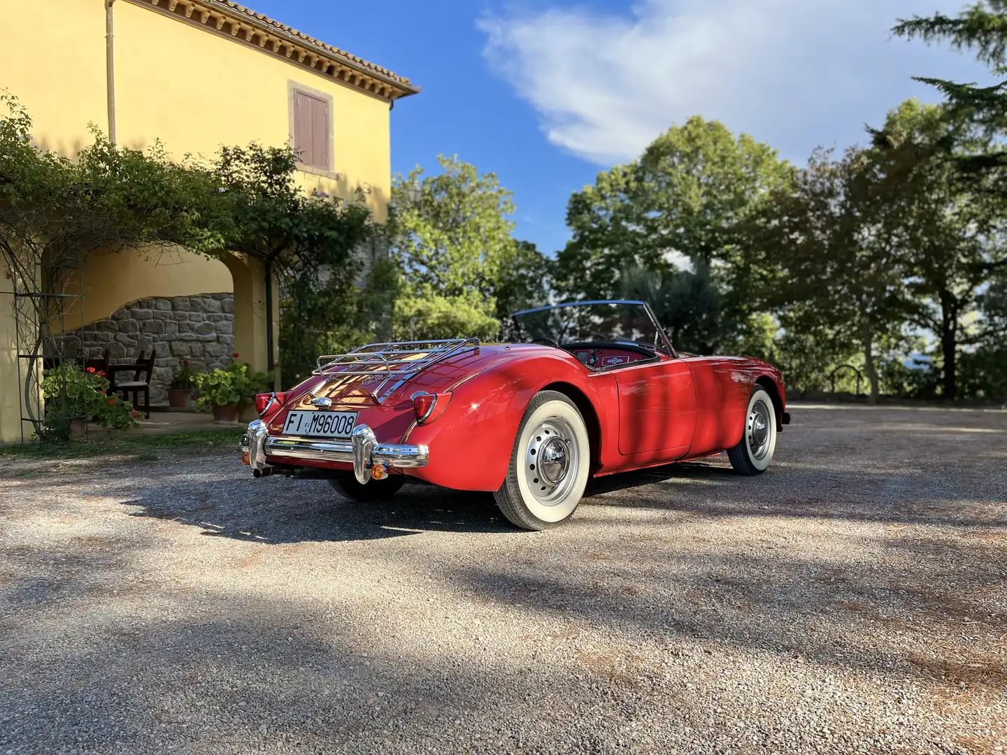 MG MGA - 2