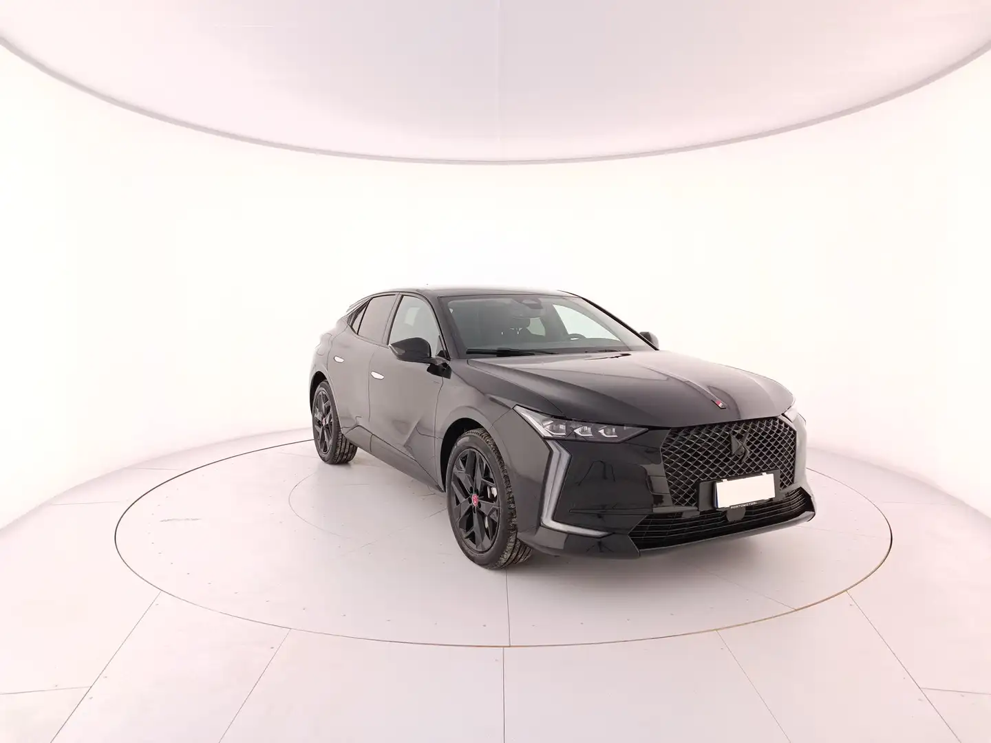 DS Automobiles DS 4 1.6 E-TENSE Performance Line+ Schwarz - 2