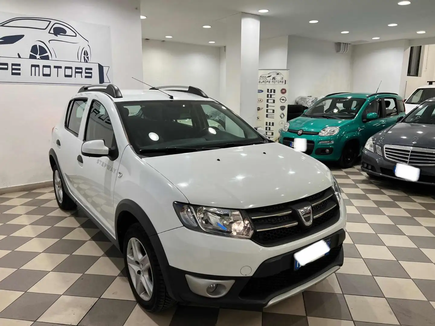 Dacia Sandero Stepway 0.9 TCe 12V TurboGPL 90CV Start&Stop Bianco - 2