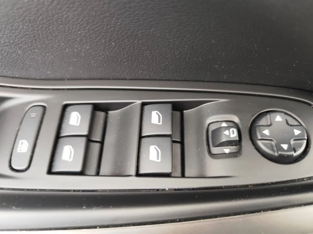 Opel Grandland 1.5 D Automatik Elegance, миниатюра 29