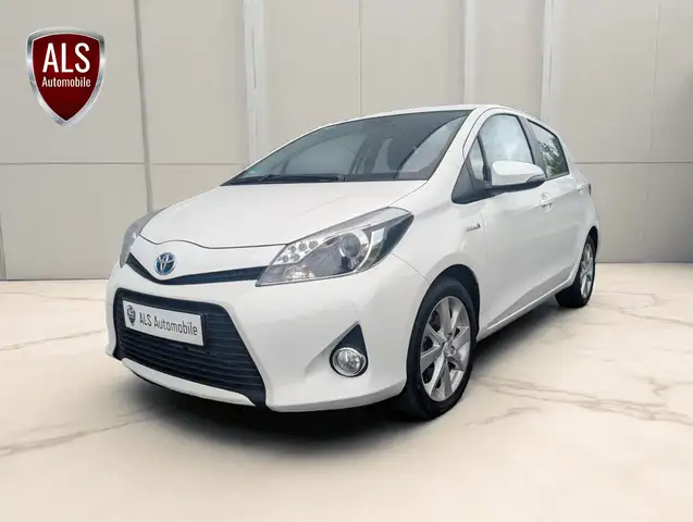 Toyota Yaris Hybrid Club"EZ 2013"Klima