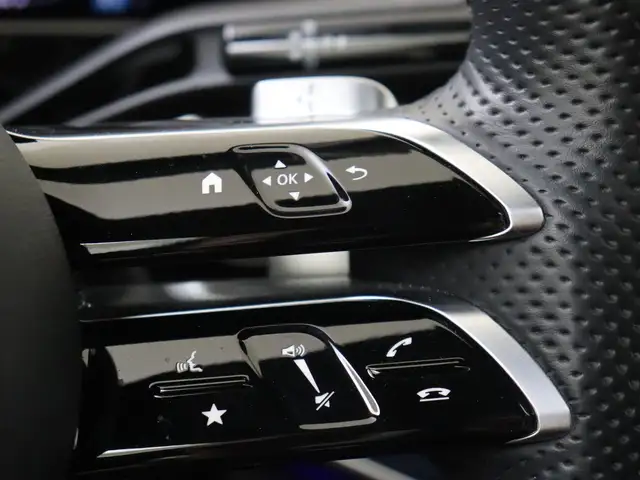 Mercedes-Benz E-Class view 14