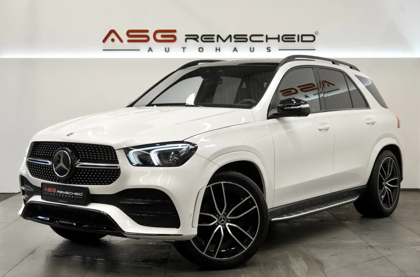 Mercedes-Benz GLE 450 4M AMG Line *1.HD *AHK *Distr.*22*Pano Blanco - 1