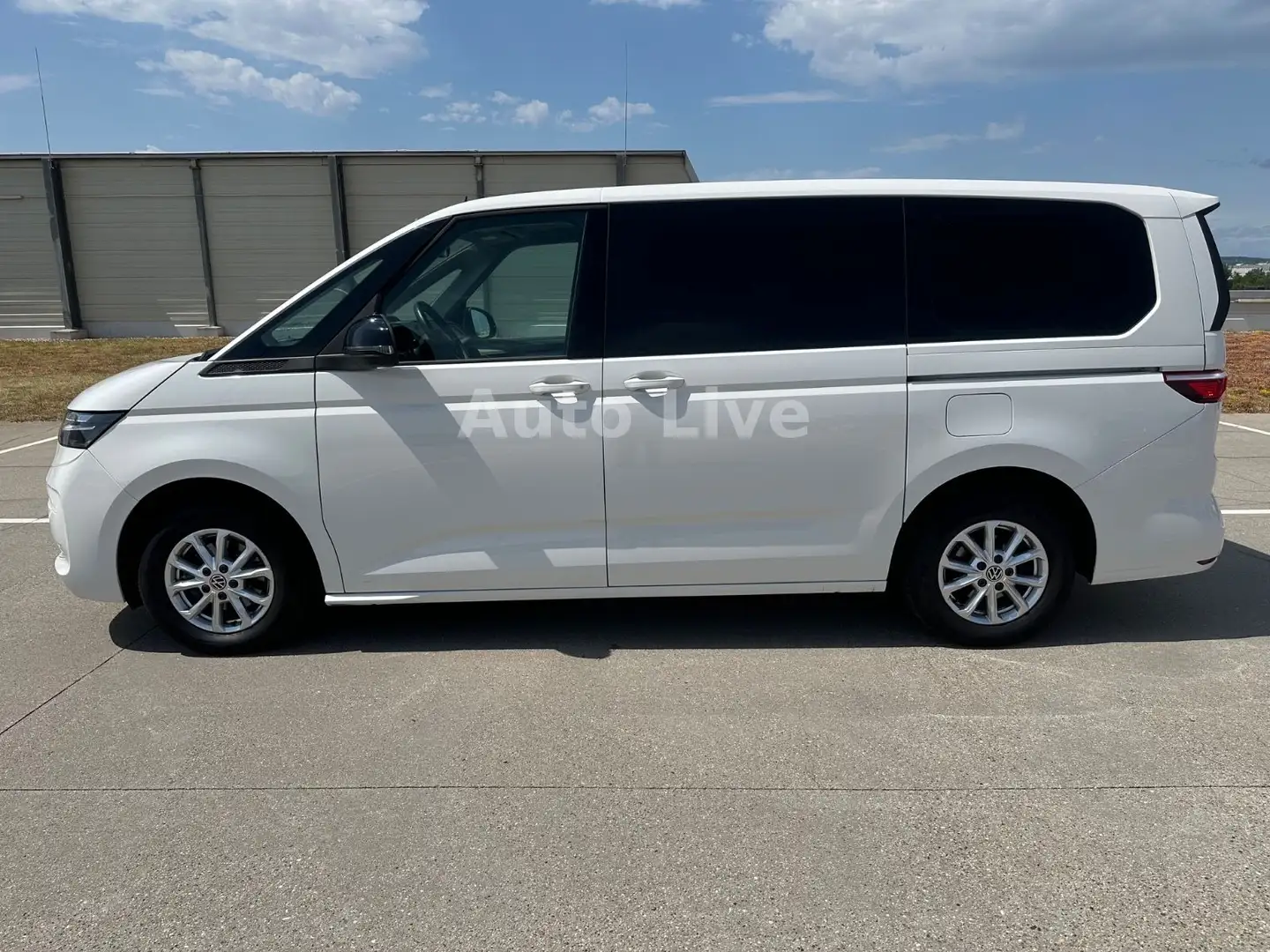 Volkswagen T7 Multivan T7 2.0 TDI Multivan*Überhang*DSG*7x SITZ*VIR*LED Weiß - 2