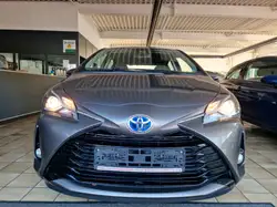 Toyota Yaris Hybrid Team D Automatik NAVI KAMERA