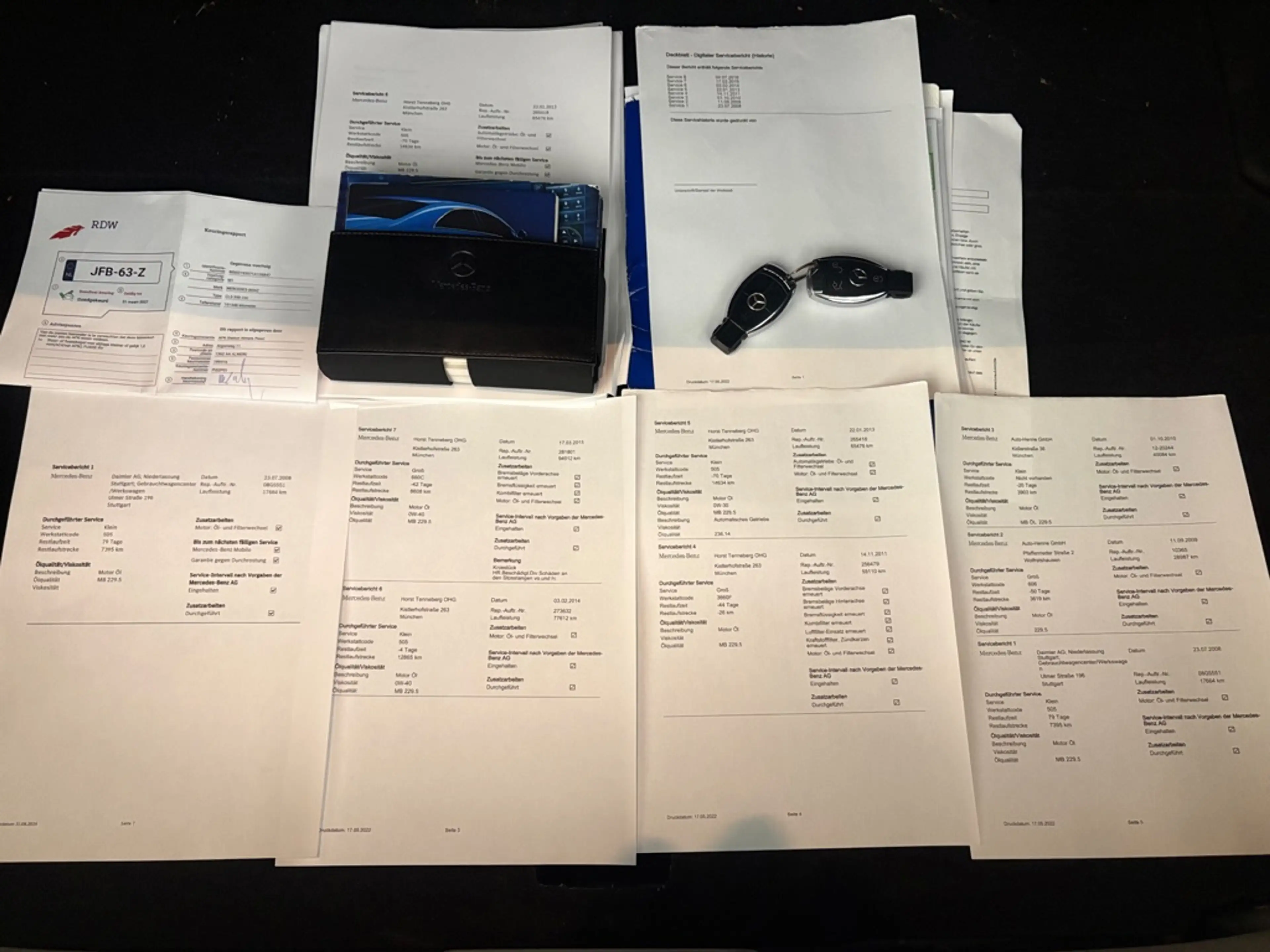 Mercedes-Benz CLS 350 CGI — photo 14