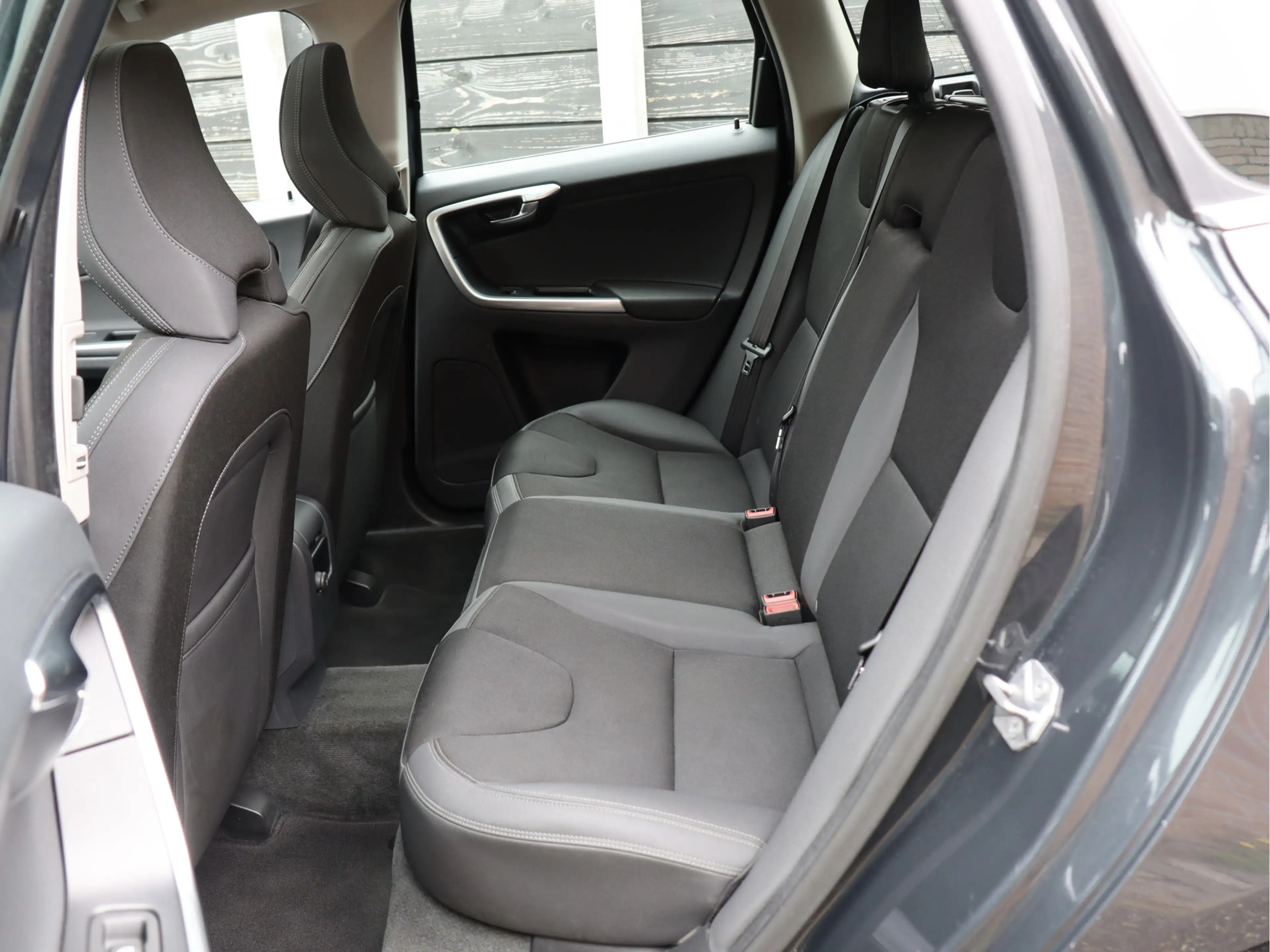 Volvo XC60 2.0 T5 FWD Summum NL-auto, nieuwe distr. — photo 11