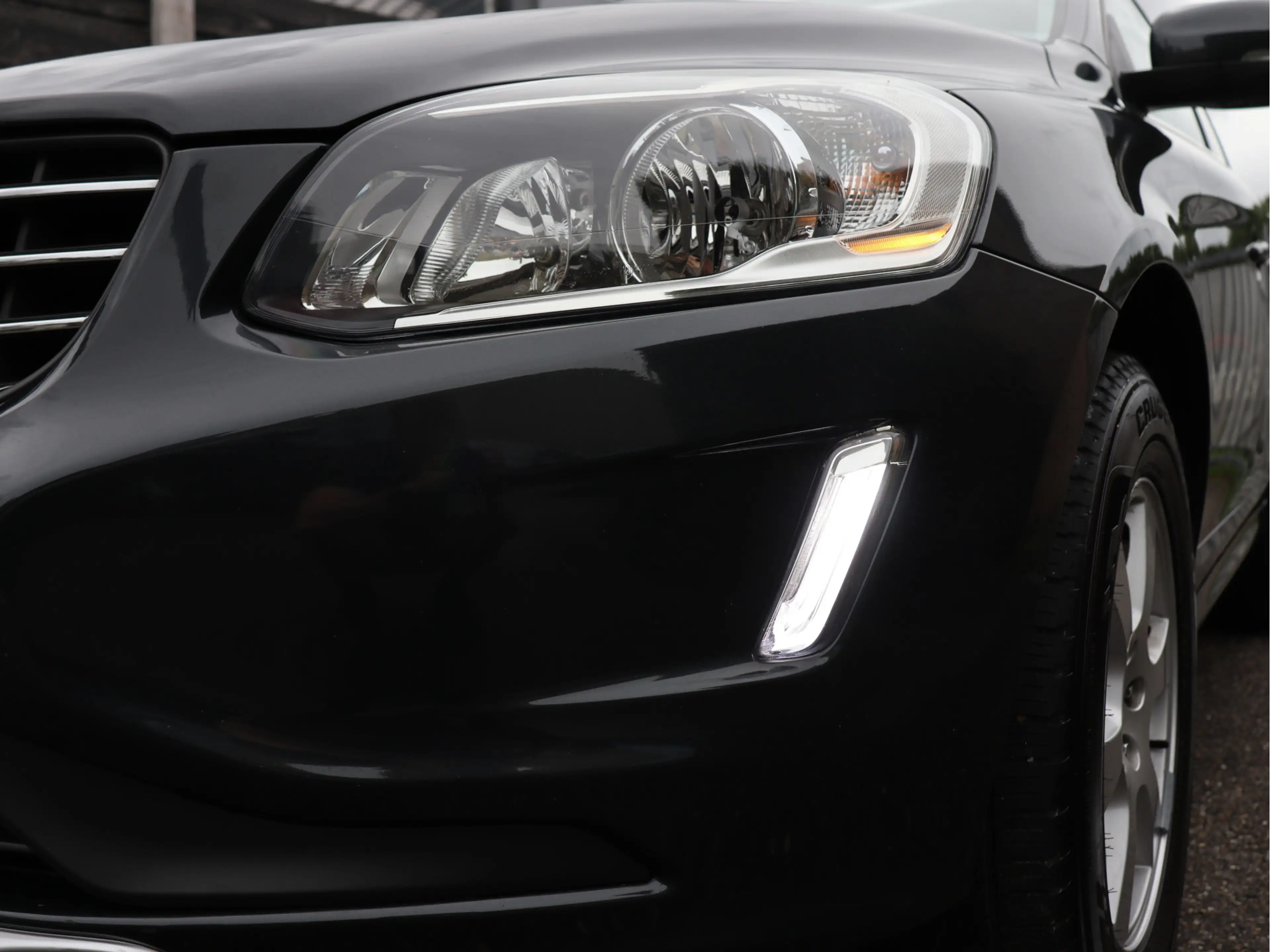 Volvo XC60 2.0 T5 FWD Summum NL-auto, nieuwe distr. — photo 2