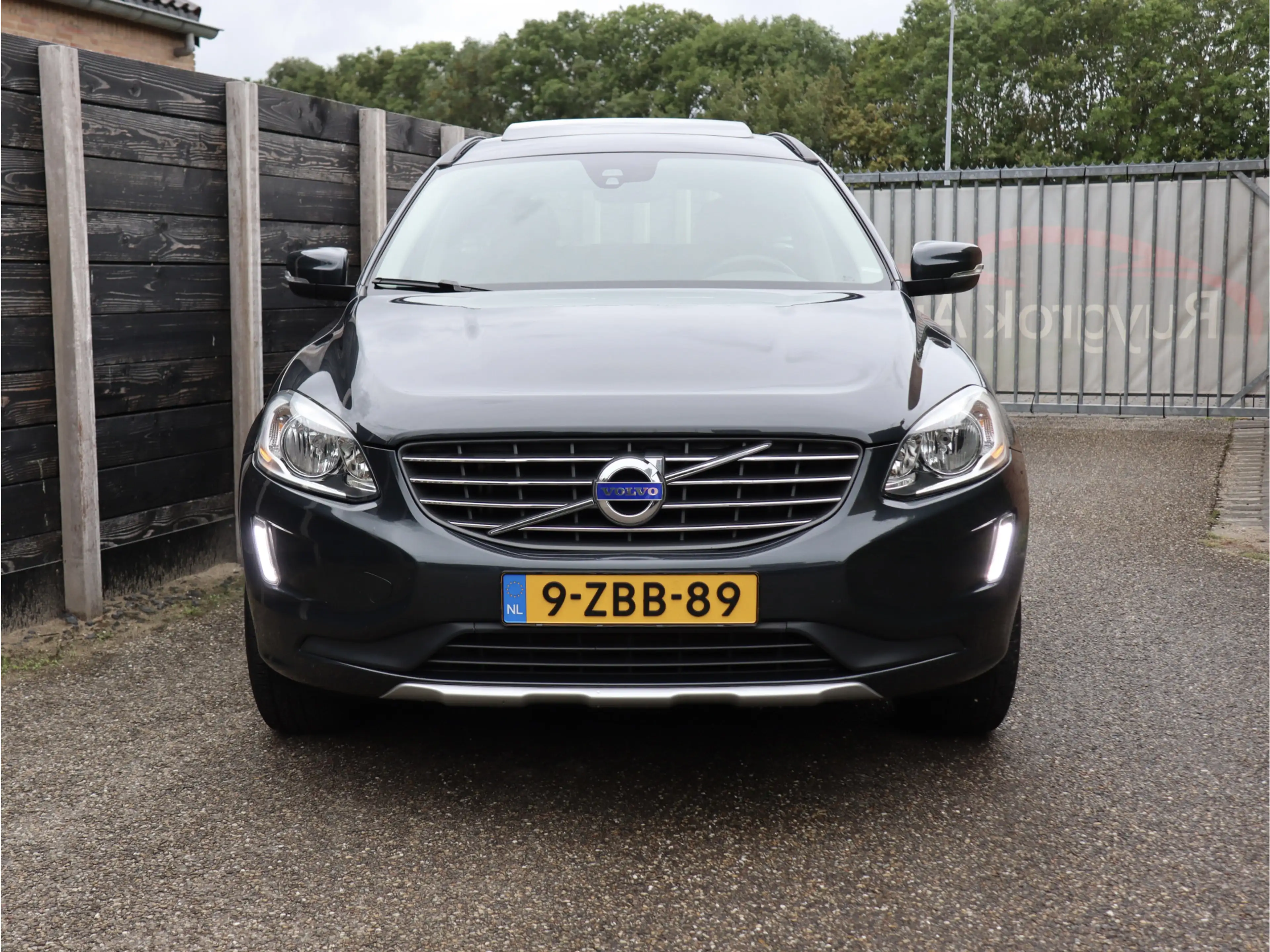 Volvo XC60 2.0 T5 FWD Summum NL-auto, nieuwe distr. — photo 3