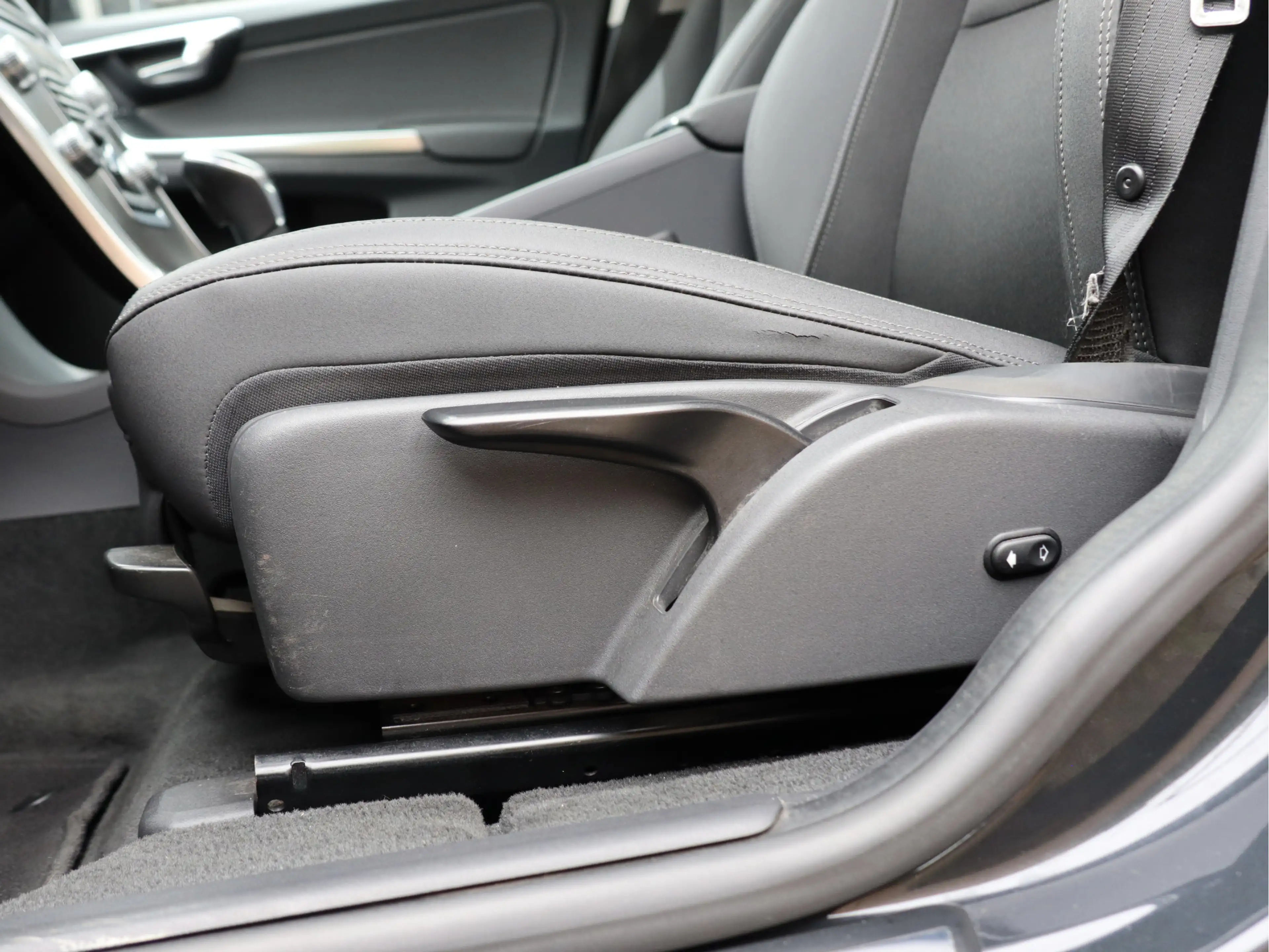 Volvo XC60 2.0 T5 FWD Summum NL-auto, nieuwe distr. — photo 7