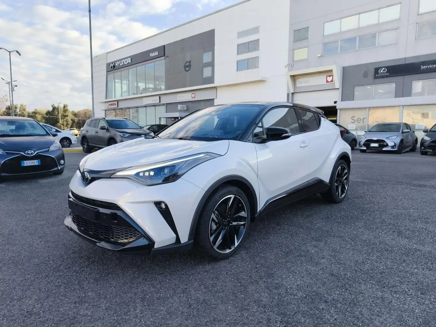 Toyota C-HR 2.0 PHEV GR Sport Bianco - 1