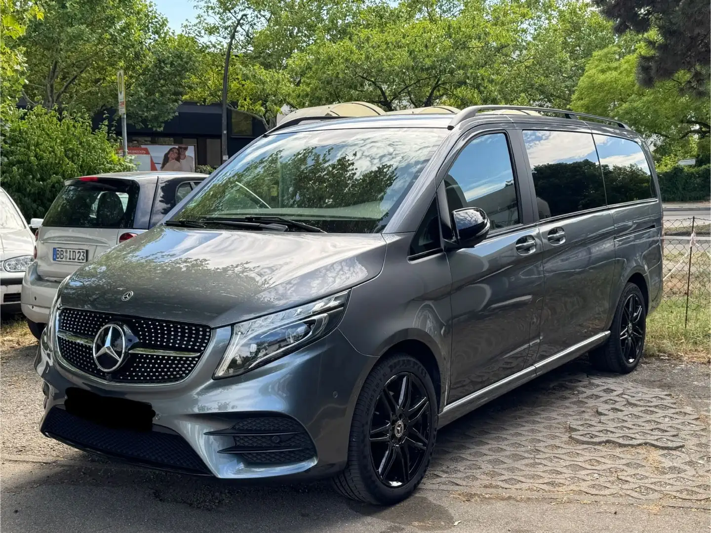 Mercedes-Benz V 250 4M AV.ED LANG+AMG+PANO+STDHZG+TISCH+360° Gris - 1