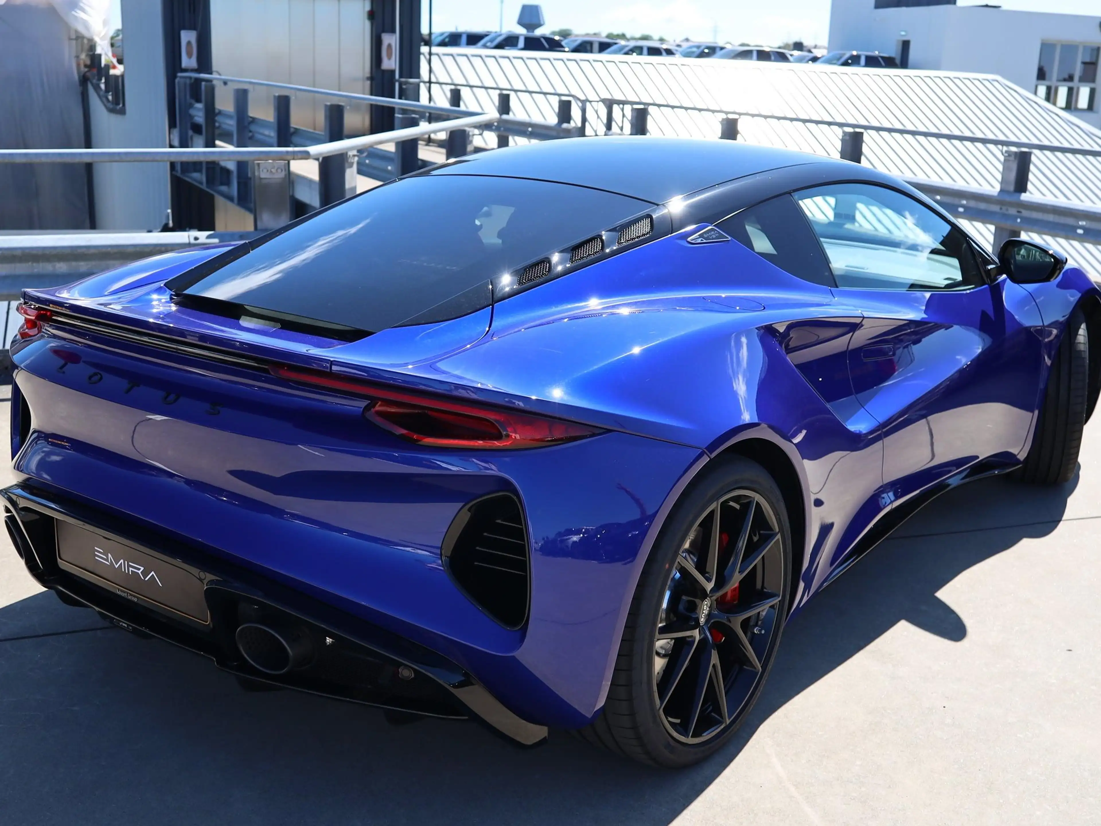 Lotus Emira V6 SE — photo 5