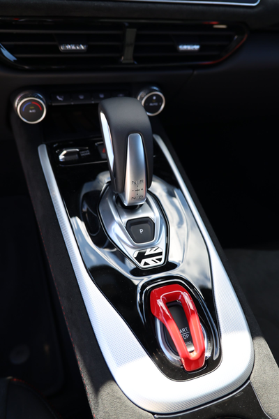 Lotus Emira V6 SE — photo 14