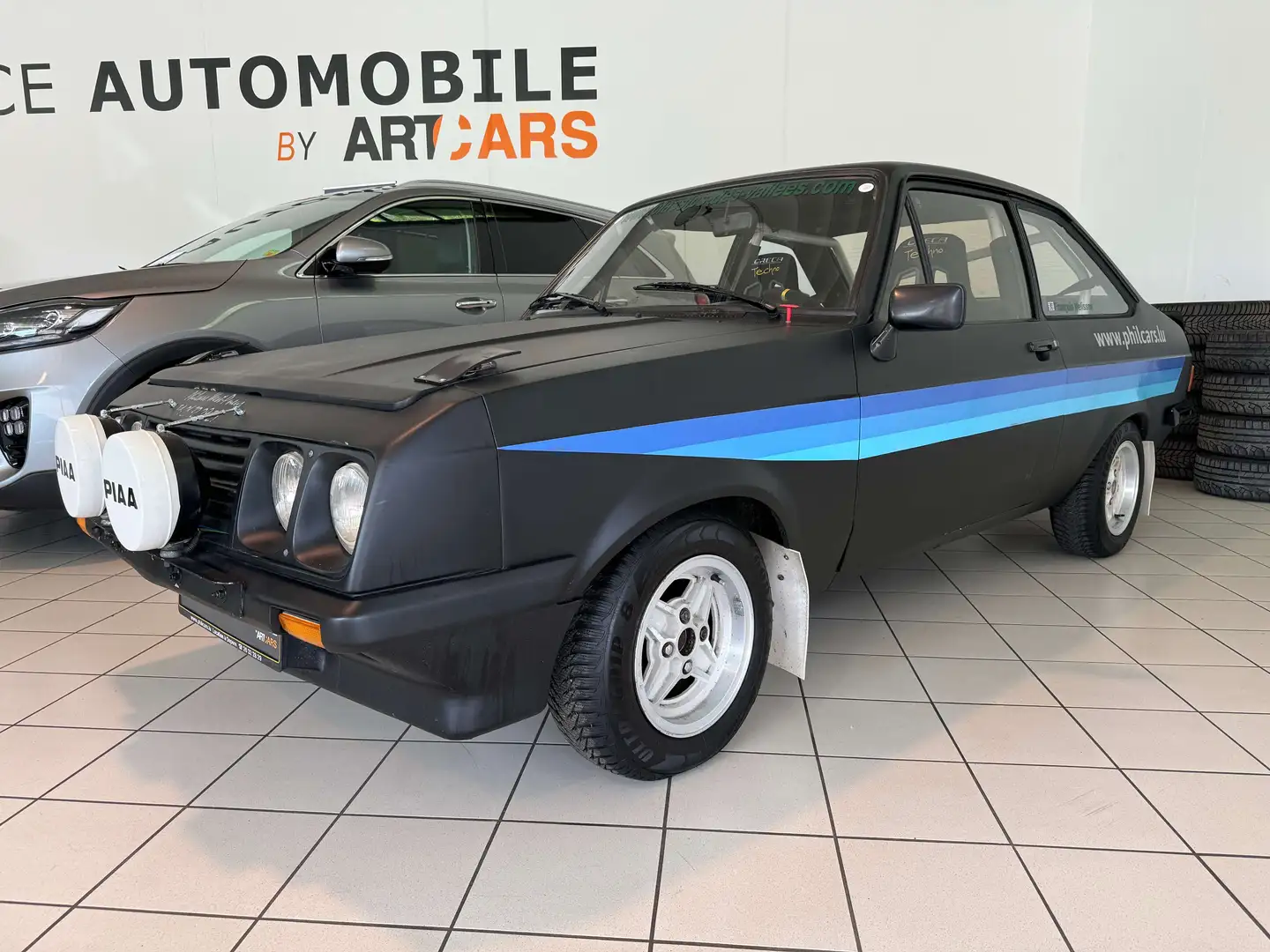 Ford Escort RS2000 131 Course Identité FIV Fekete - 2