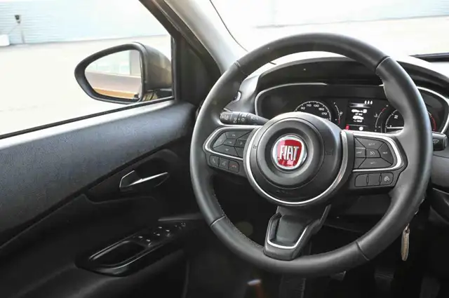 Fiat Tipo view 12