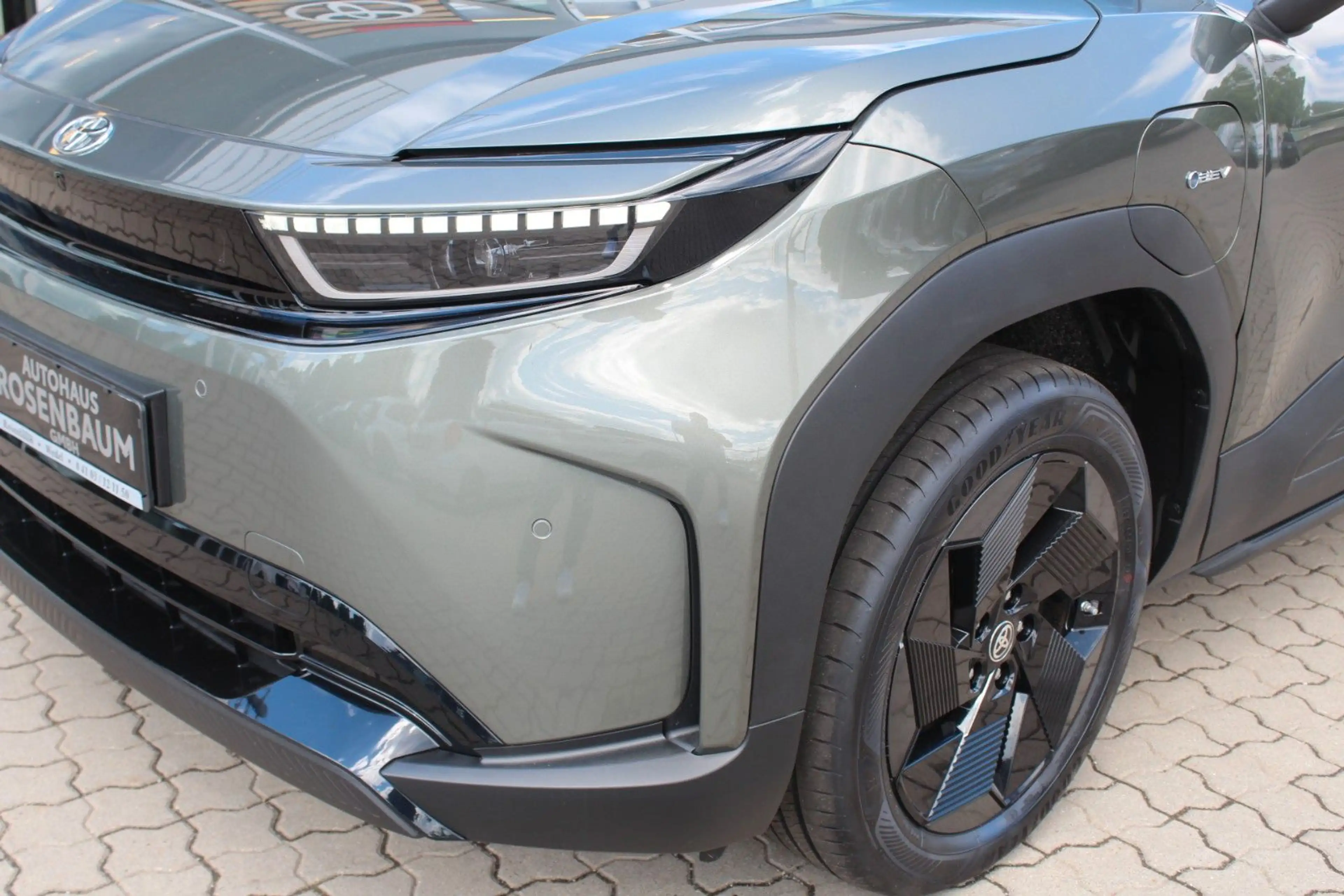Toyota Urban Cruiser FWD Teamplayer*LED*PDC*SHZ*NAVI*E6 — photo 7