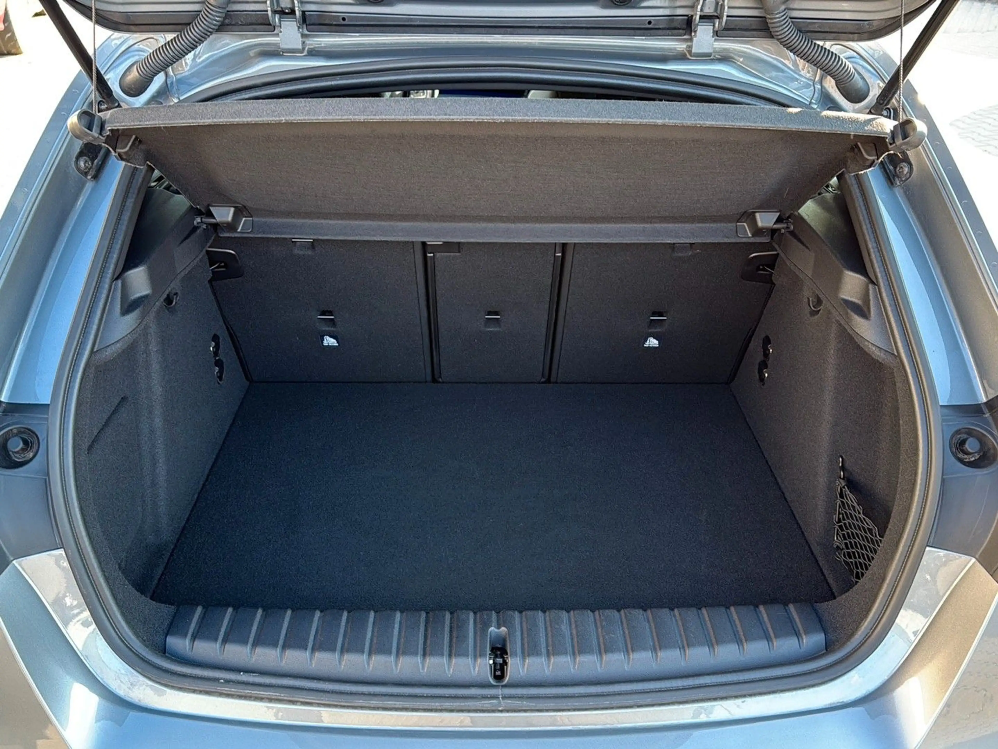BMW 118 d M Sport Tempomat RFK AHK SHZ 2ZK — photo 11