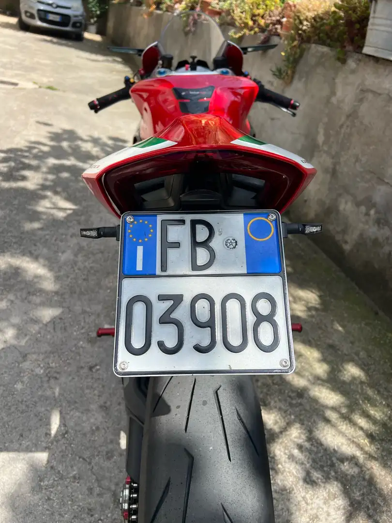 Ducati Panigale V2 Bayliss Anniversary Red - 2