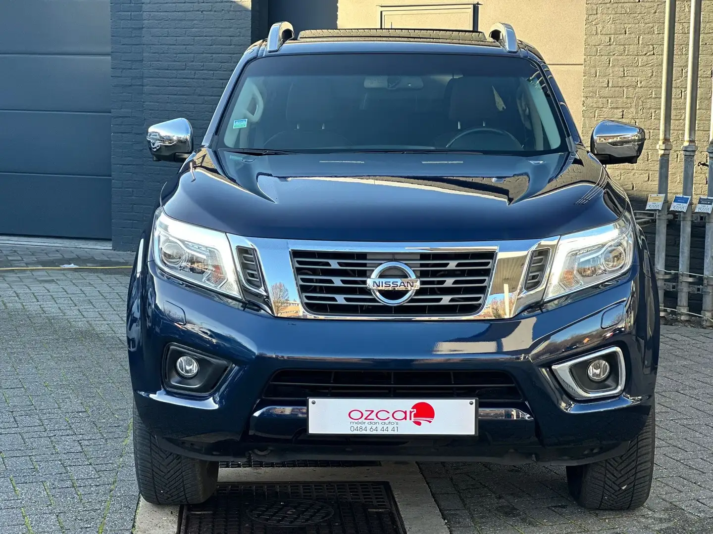 Nissan Navara 2.3 DCi Aut/OpenDak/Leder/360Cam/Trekhaak/FullOpt. Bleu - 2