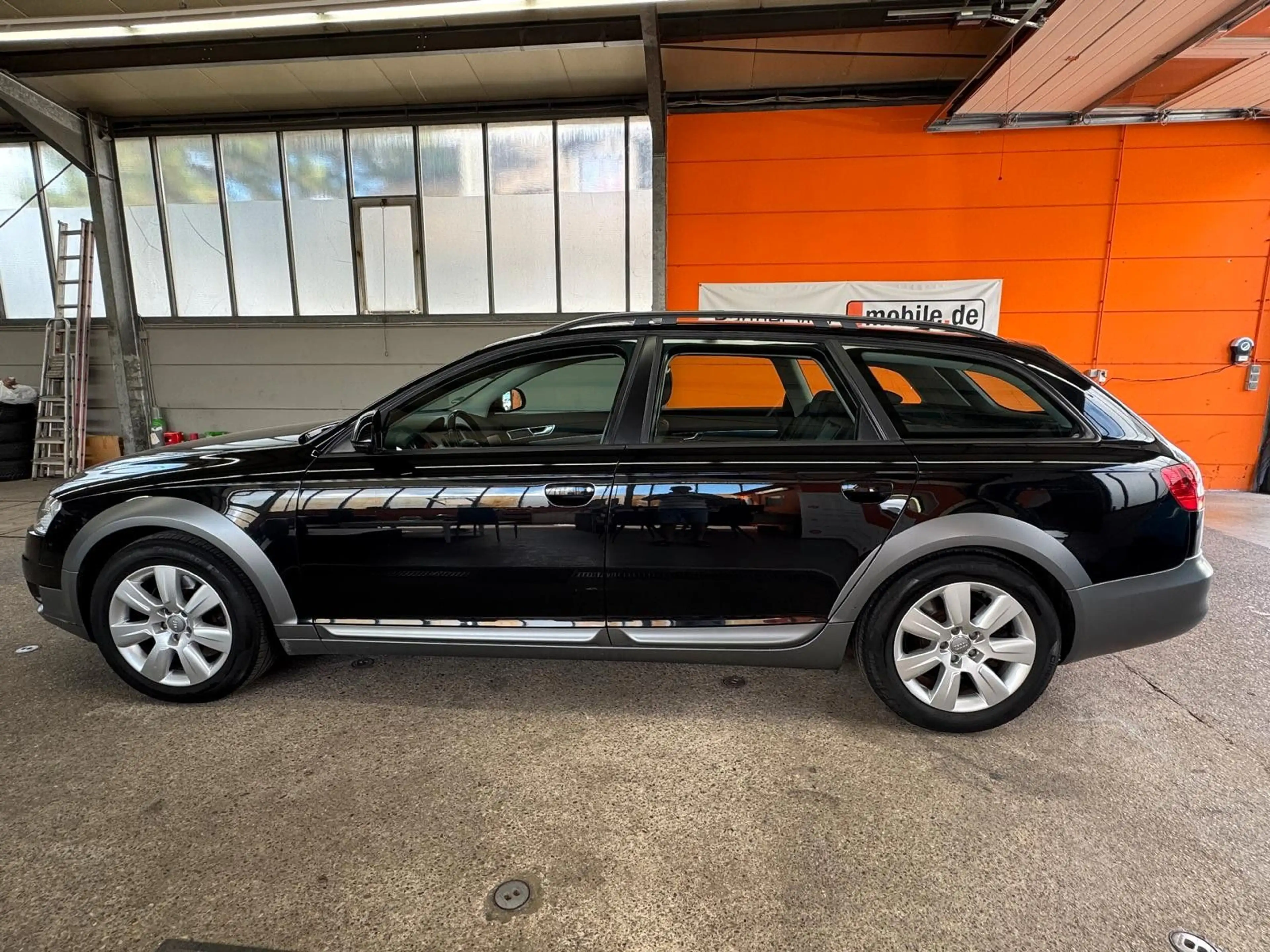 Audi A6 allroad quattro 3.0 TFSI Alcantara BOSE — photo 8