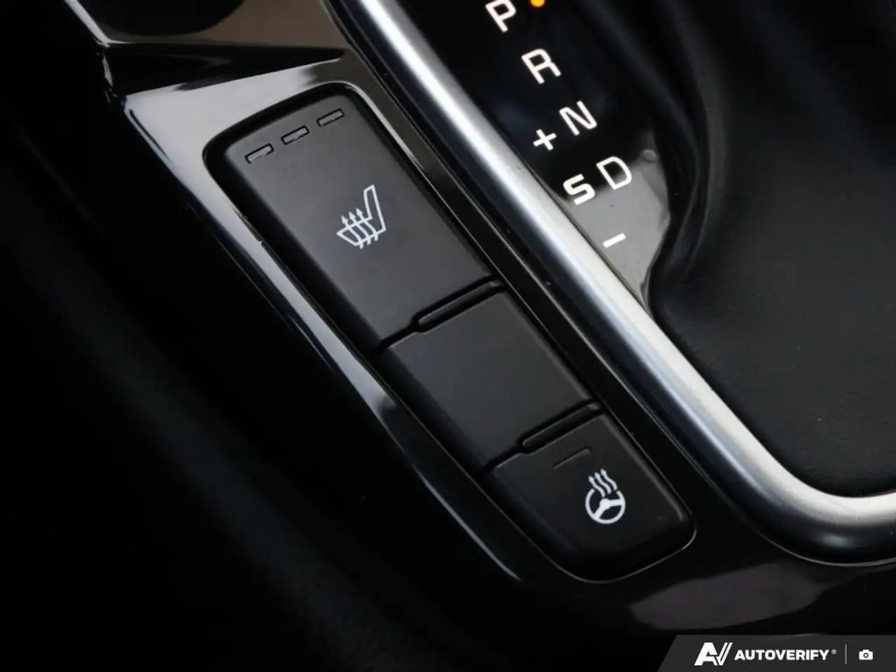 Kia Seltos снимка Kia Seltos