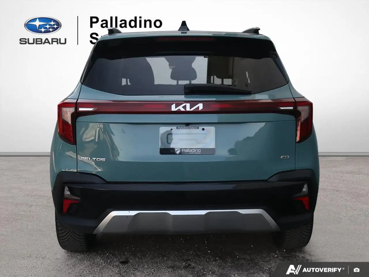 Kia Seltos снимка Kia Seltos