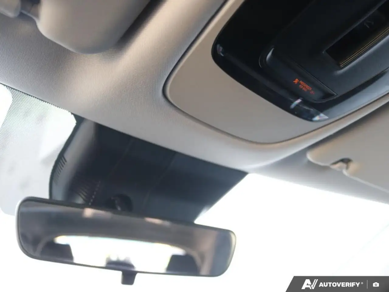 Kia Seltos снимка Kia Seltos