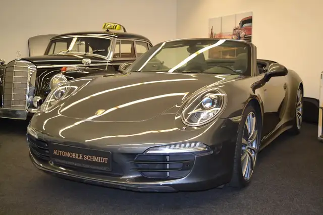 Porsche 991 CARRERA 4 CABRIO
