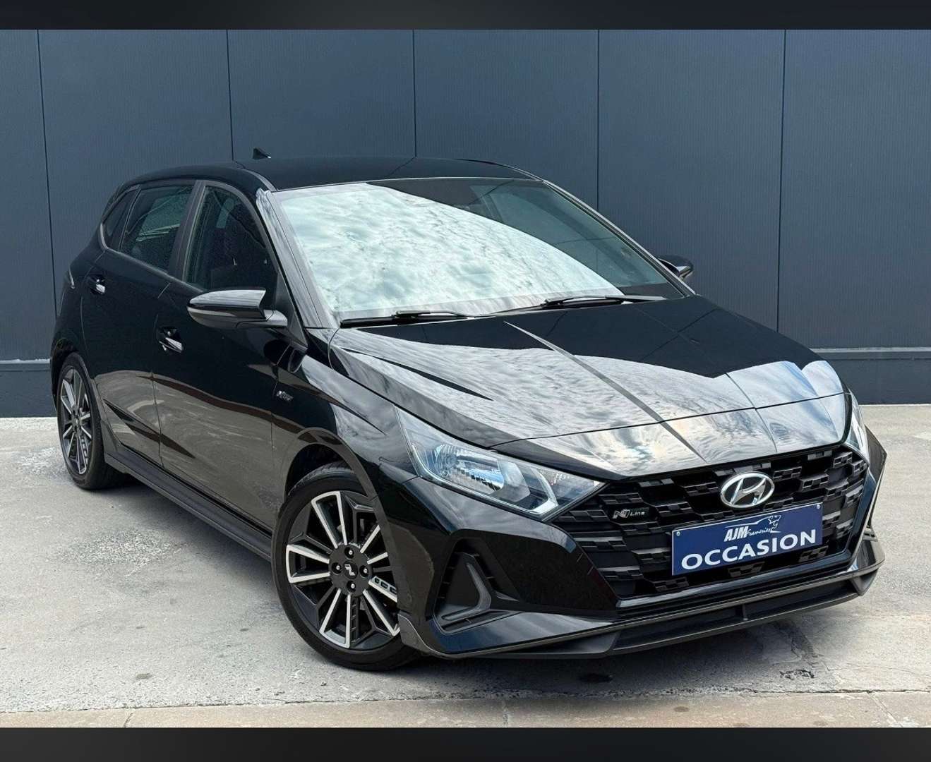 Hyundai i20 nuo 293 €/ mėn Benzinas 2023m. Sedanas Mechaninė