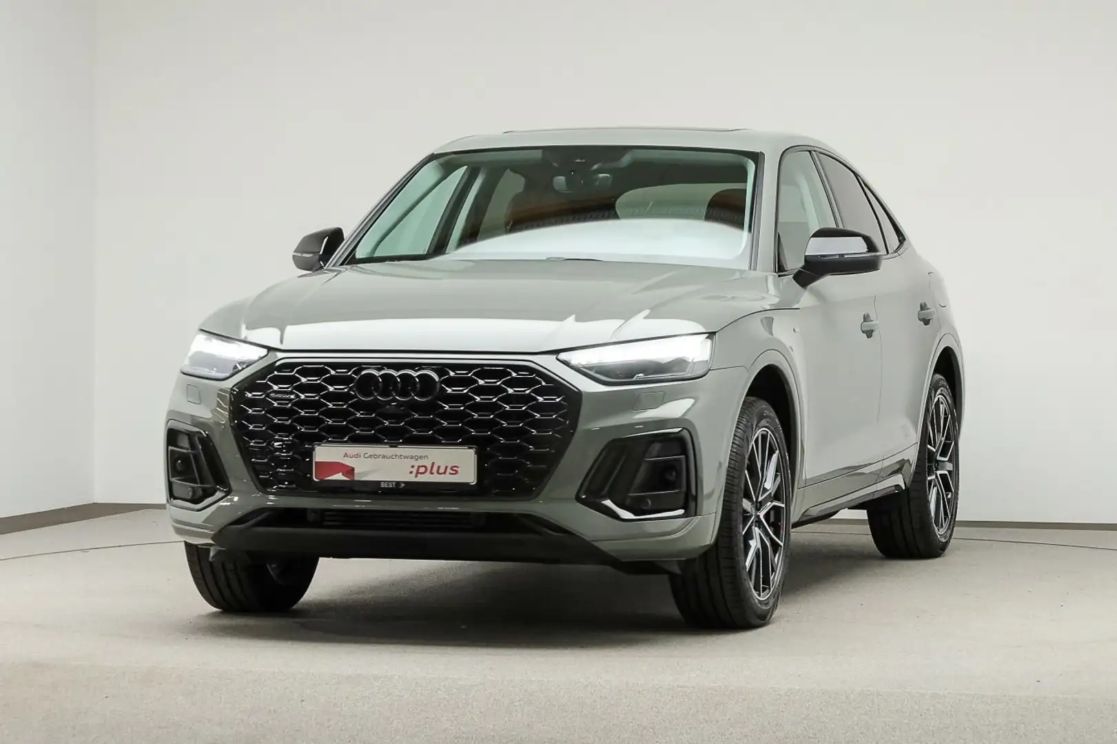 Audi Q5 S line Launch 50 TFSI e Pano*Matrix Grau - 2
