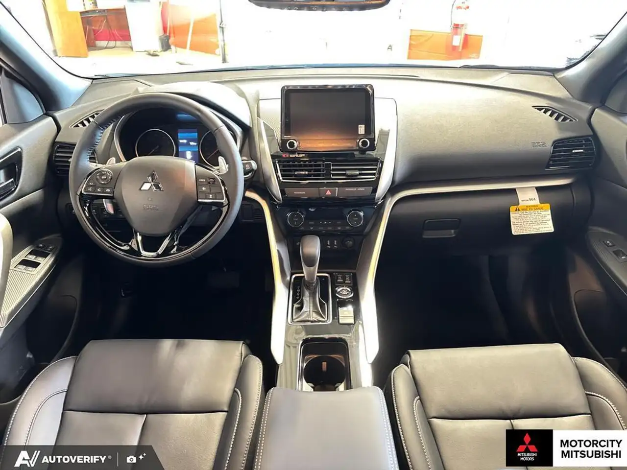 Mitsubishi Eclipse Cross снимка Mitsubishi Eclipse Cross