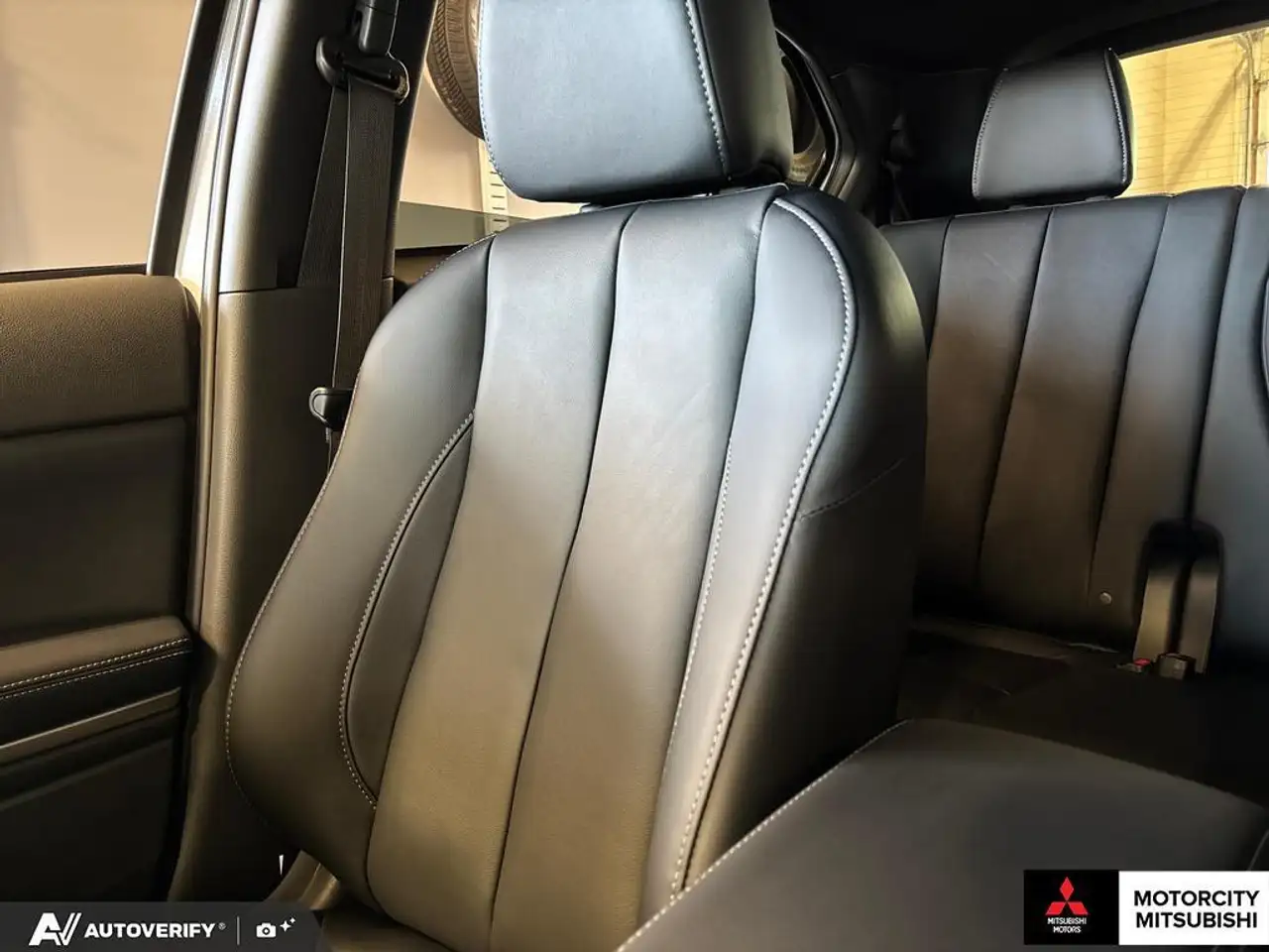 Mitsubishi Eclipse Cross снимка Mitsubishi Eclipse Cross