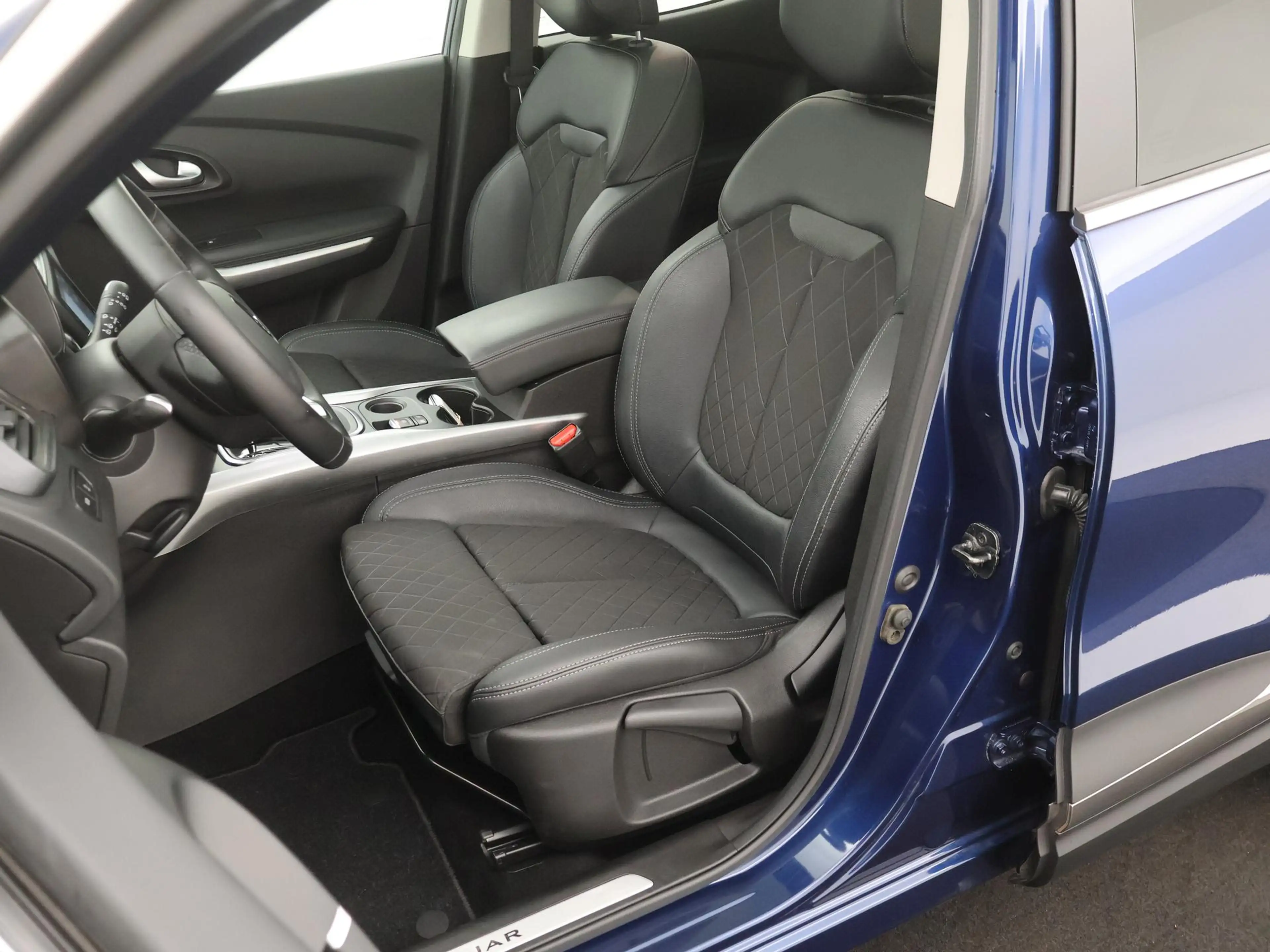 Renault Kadjar 1.3 TCe 140PK Black Edition AUTOM. TREKH|PANODAK|C — photo 34