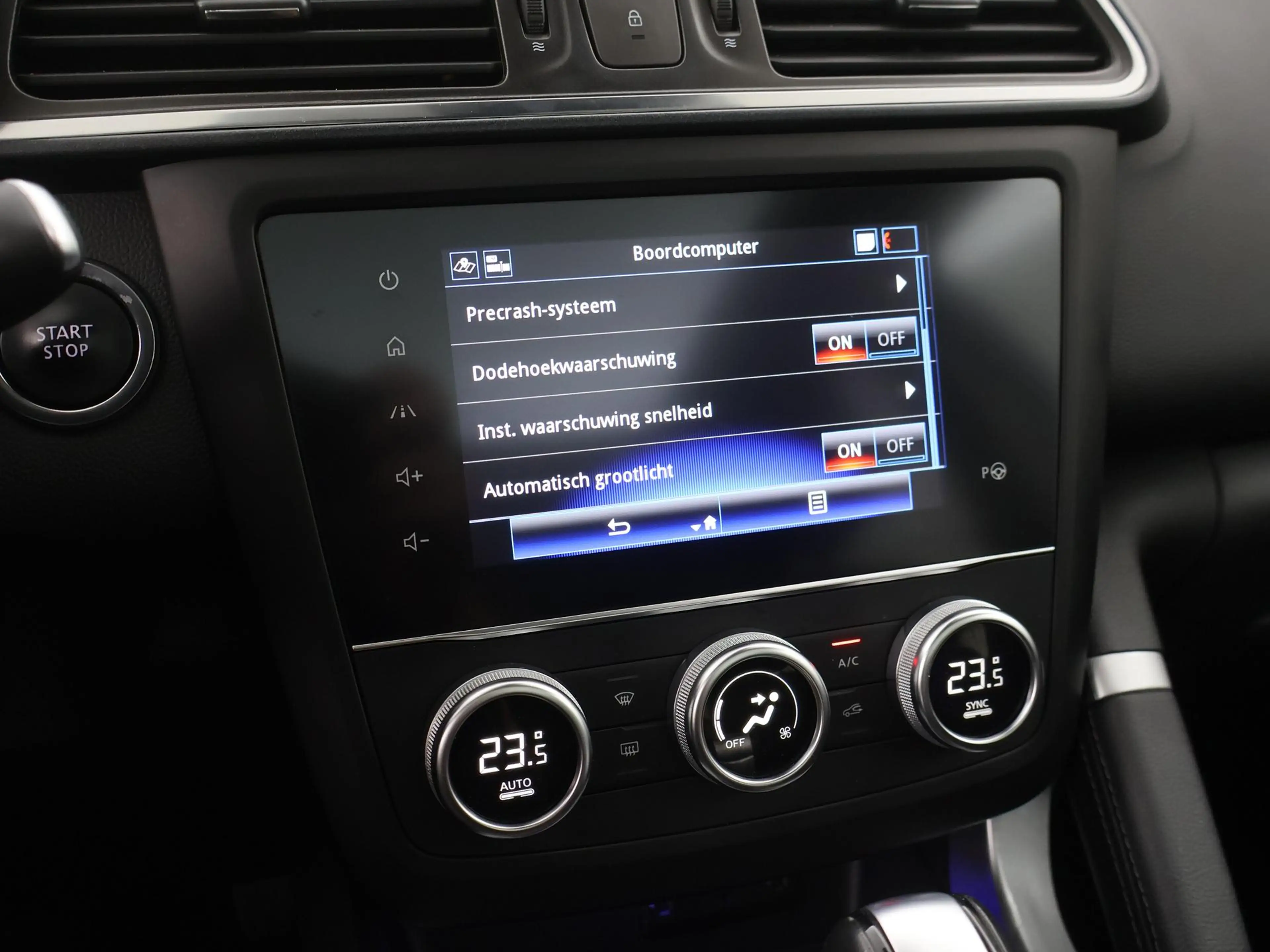 Renault Kadjar 1.3 TCe 140PK Black Edition AUTOM. TREKH|PANODAK|C — photo 19