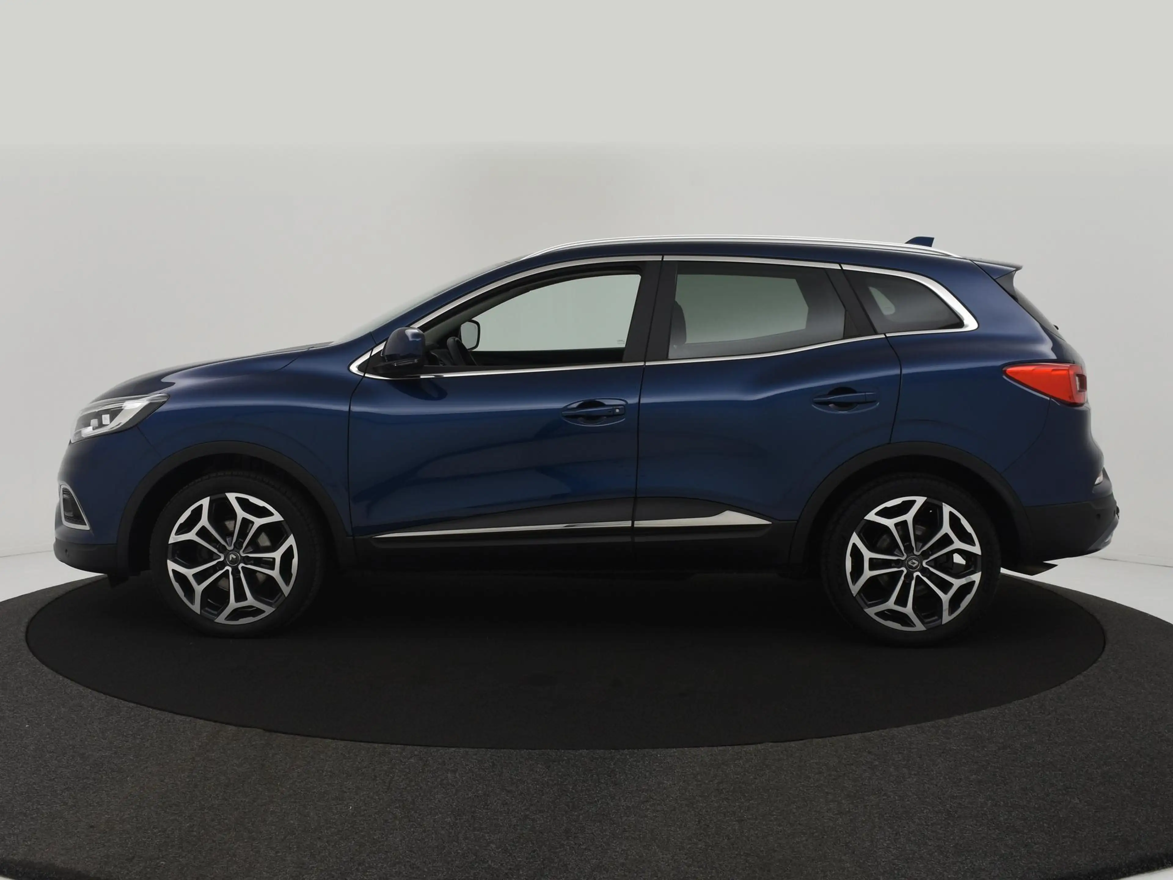Renault Kadjar 1.3 TCe 140PK Black Edition AUTOM. TREKH|PANODAK|C — photo 3