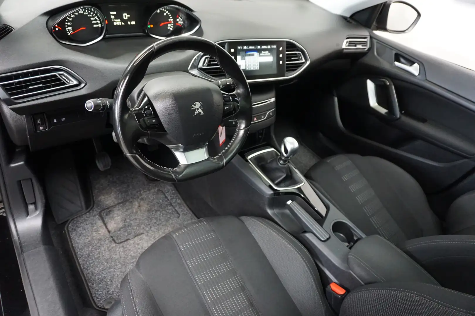 Peugeot 308 SW 1.6 BlueHDI Blue Lease Executive Pack PANO CAME Noir - 2