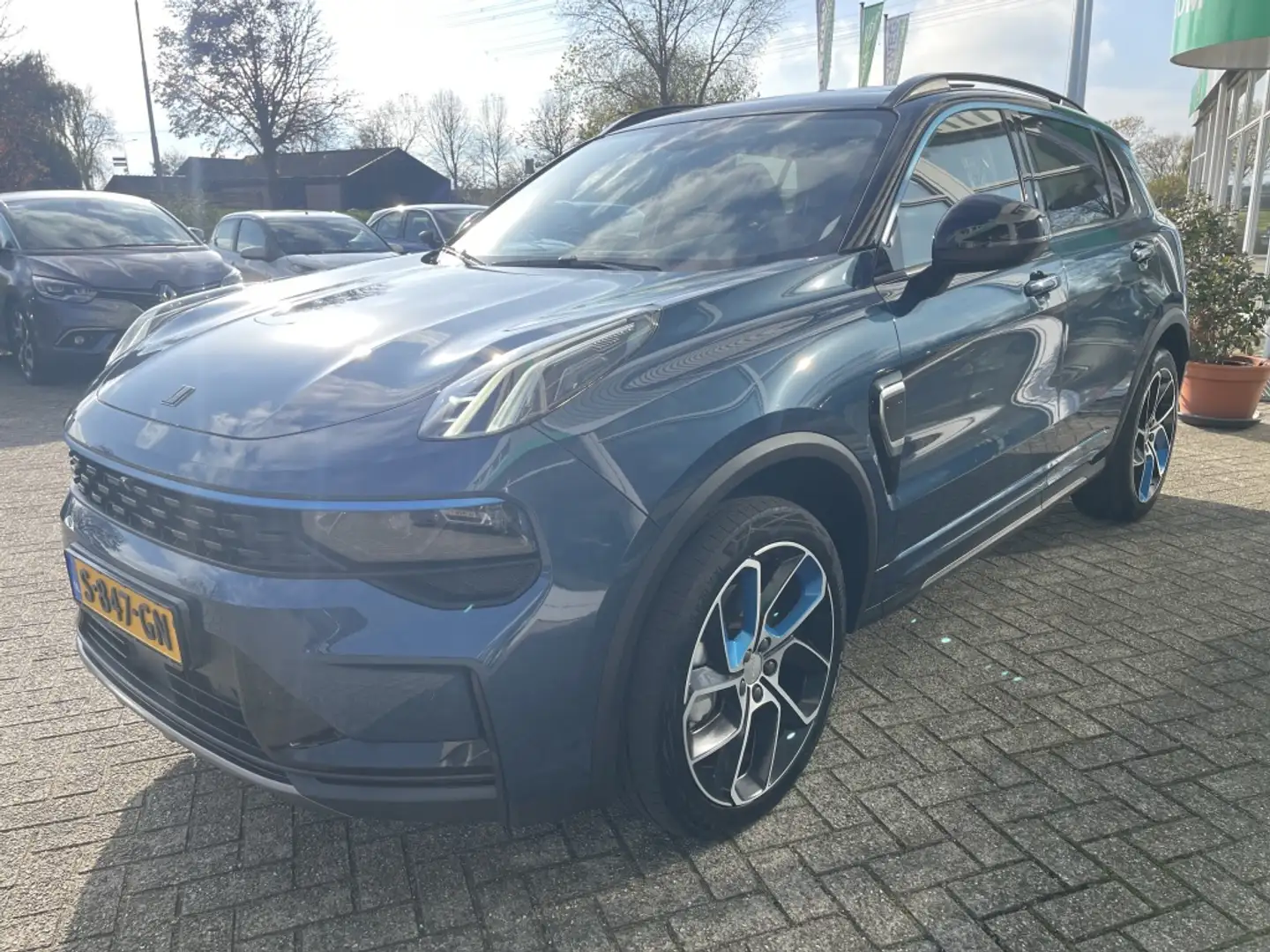 Lynk & Co 01 1.5 PHEV Nav, Panodak, Carplay, Stoelverwarming Bleu - 2