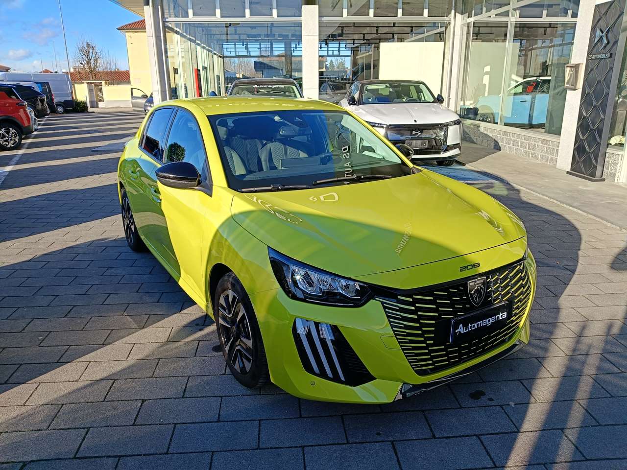 Peugeot 208 1.2 Benzina 100cv ALLURE Usato Garantito